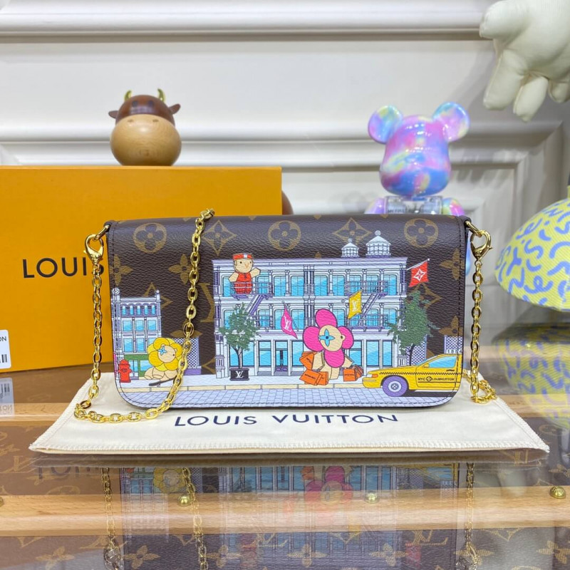 Louis Vuitton Christmas Animation 2022 Felicie Pochette M81545