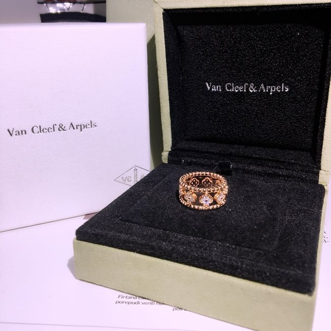 Van Cleef & Arpels ring CSJ10001915