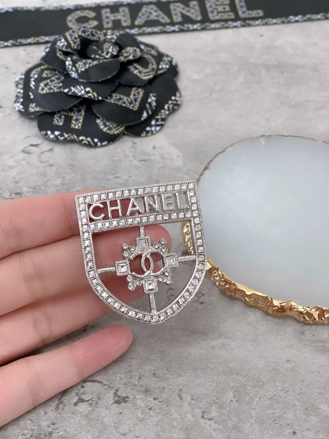 Chanel Brooch CSJ90582342