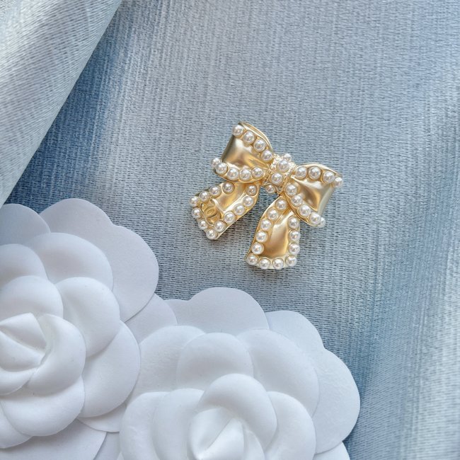 Chanel Brooch CSJ30001595