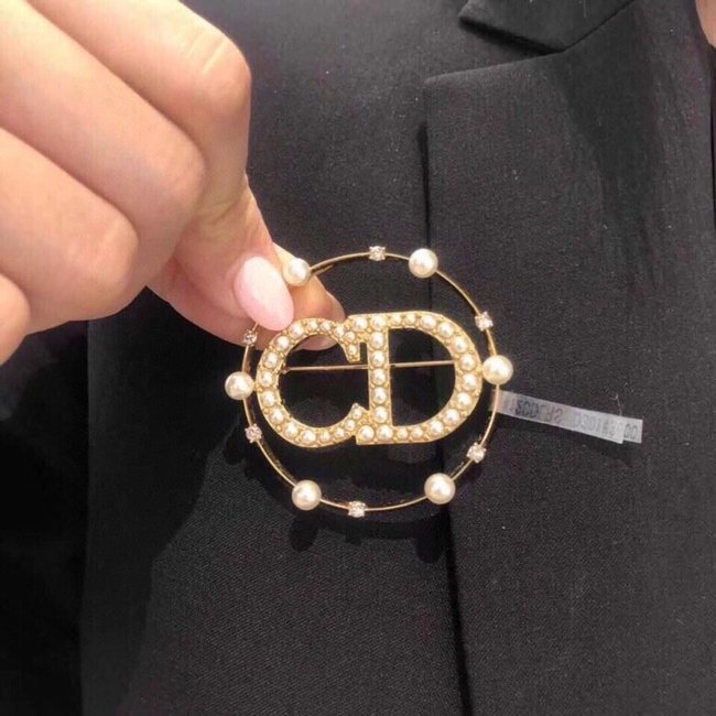 Dior Brooch CSJ00001944