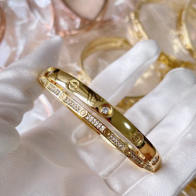 Cartier Bracelet CSJ24325311