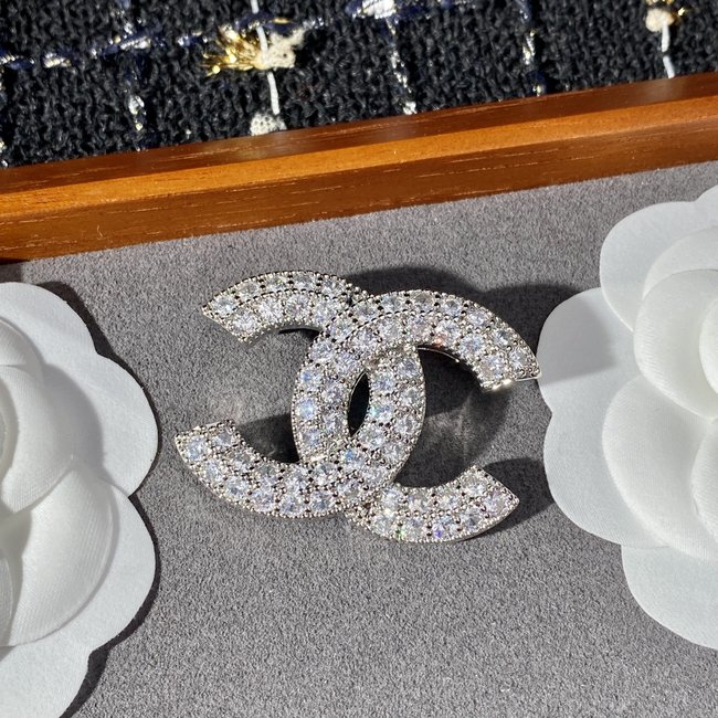 Chanel Brooch CSJ42411511
