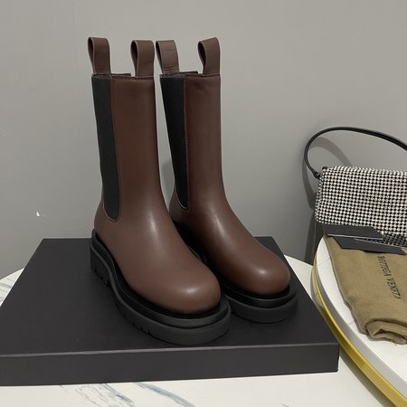 Bottega Boot cowhide lining cowhide TU outsole with Logo