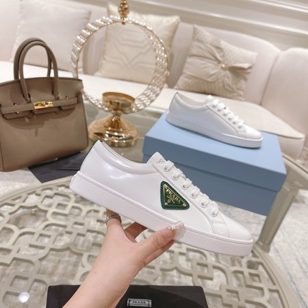 Prada Metal Logo Lace-Up Sneakers Round Toe