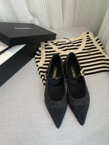 Chanel Genuine leather large sole pointed toe women s shoes