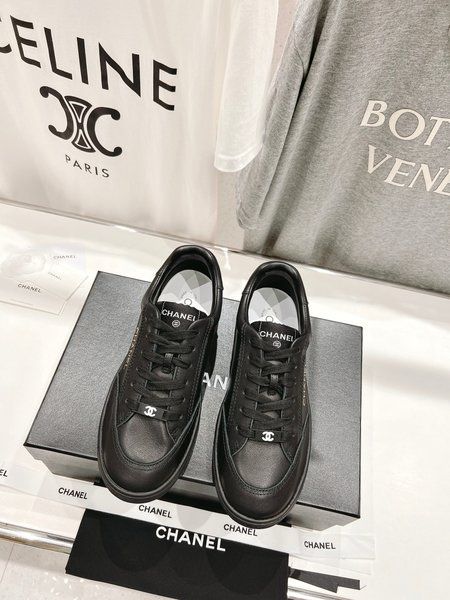 Chanel casual white shoes