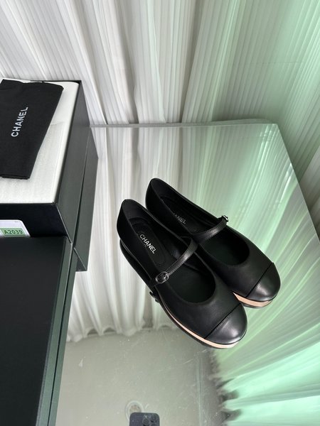 Chanel Vintage Mary Jane shoes for women