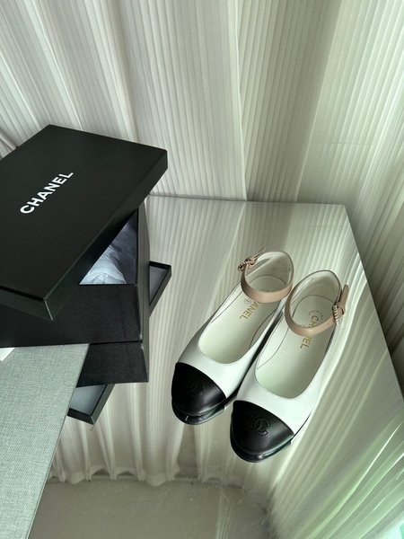 Chanel vintage CC bow ballet flats