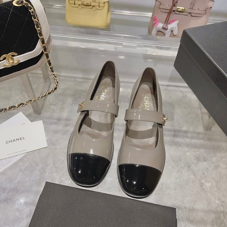 Chanel Cow patent leather Mary Jane