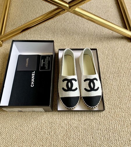 Chanel Espadrilles series of white sheepskin straw