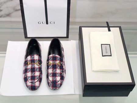 Gucci Classic horsebit loafers