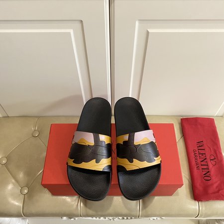Valentino Camouflage slippers with rubber sole