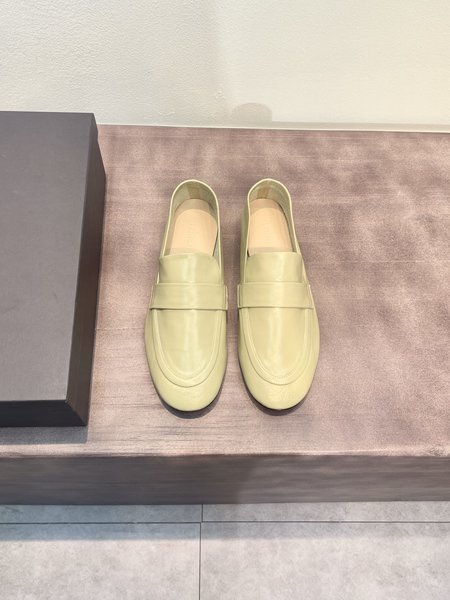 Bottega Veneta Soft flat loafers