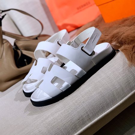 Hermes Chypre sandals