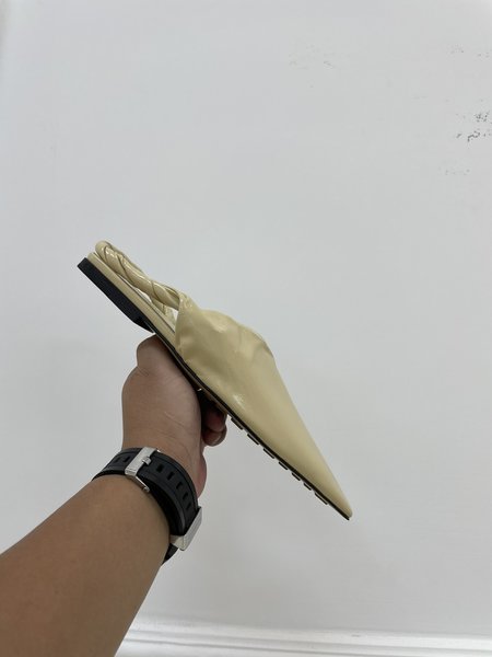 Bottega Veneta BV kelp shoes imported butter leather thoughtful design