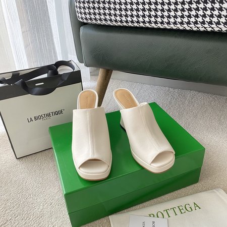 Bottega Veneta sandals