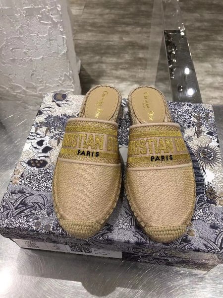 Dior Gold thread embroidery