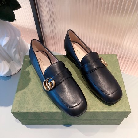 Gucci British style retro design