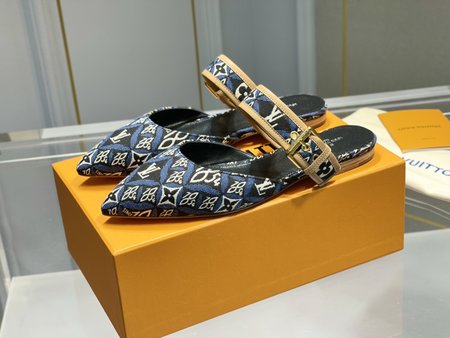 Louis Vuitton 1854 series canvas slippers
