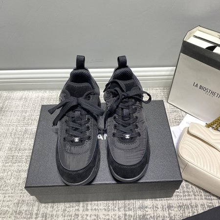 Chanel CC logo color stitching sneakers