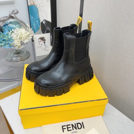 Fendi Platform Chelsea Boots