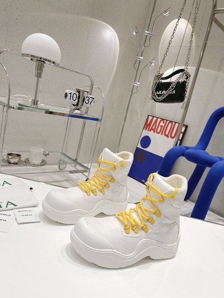 Bottega High Top shoes ankle boots