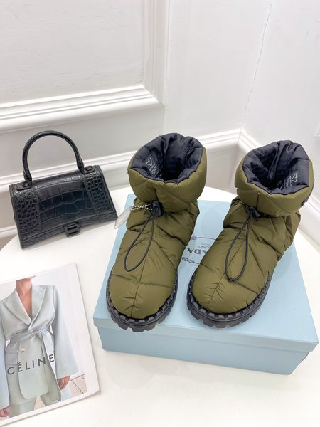 Prada down snow boots