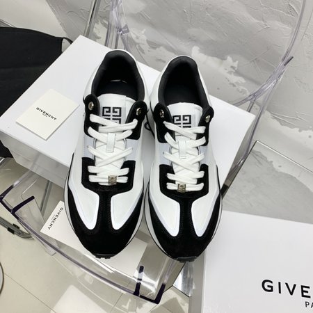 Givenchy Lightweight running shoes