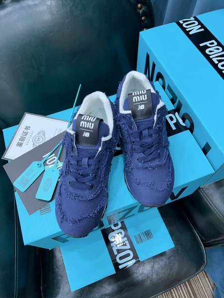 Miu Miu leather sneakers