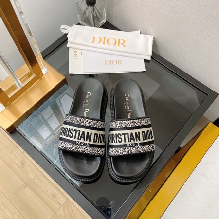 Dior Dway embroidered sandal slides