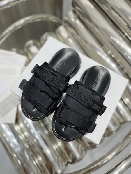 Dior platform slippers