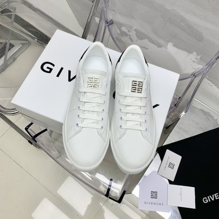 Givenchy 4G Logo sneakers