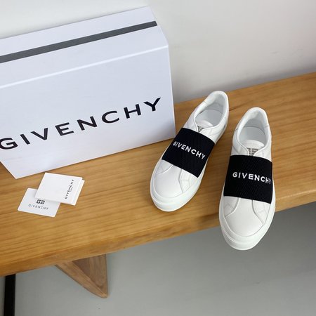 Givenchy Joint Josh Smith small white shoes grained calfskin material