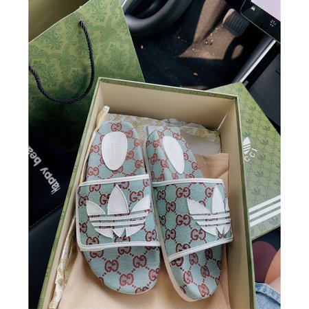Gucci x Adidas Joint Slipper Clover Logo