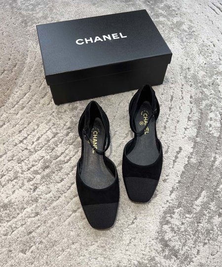 Chanel Mary Jane imported lambskin material