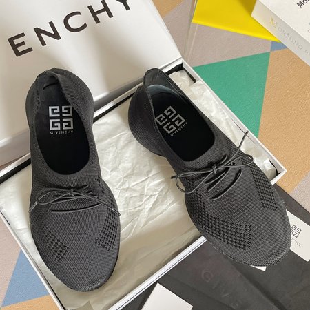 Givenchy TK-360 series knitted sports shoes
