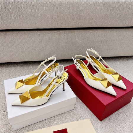 Valentino pointed toe sandals