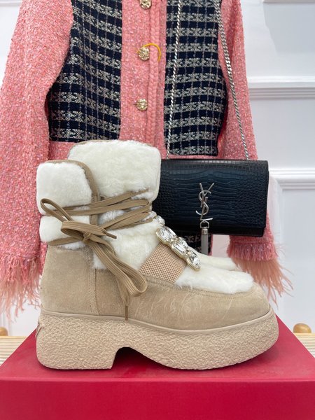 Roger Viver Classic Platform Buckle Snow Boots