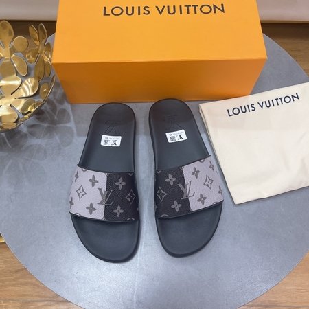 Louis Vuitton Latest slippers