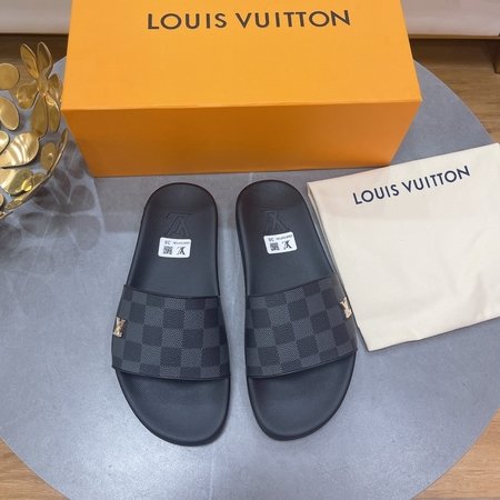 Louis Vuitton Latest slippers