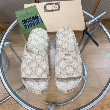 Gucci platform slippers