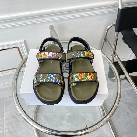 Dior slippers